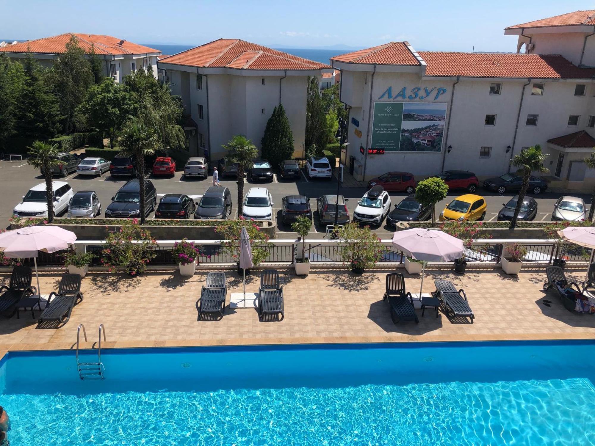 2 Bedroom Apartment Sveti Vlas With 2 Balconies And Sea Views Exterior foto